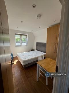 2 bedroom flat to rent, Harrow Road, London, W9