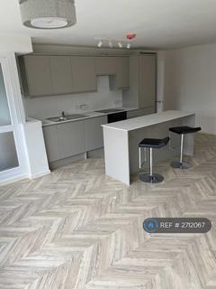 2 bedroom flat to rent, Shaw Lane, Leeds, LS6