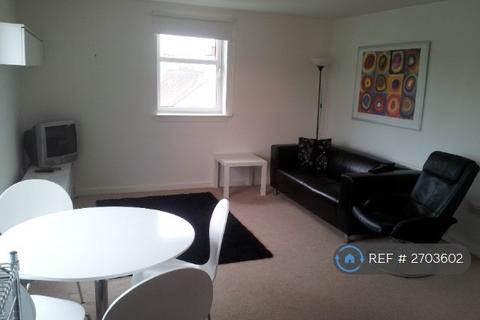 2 bedroom flat to rent, Main Street, Kirkliston, EH29