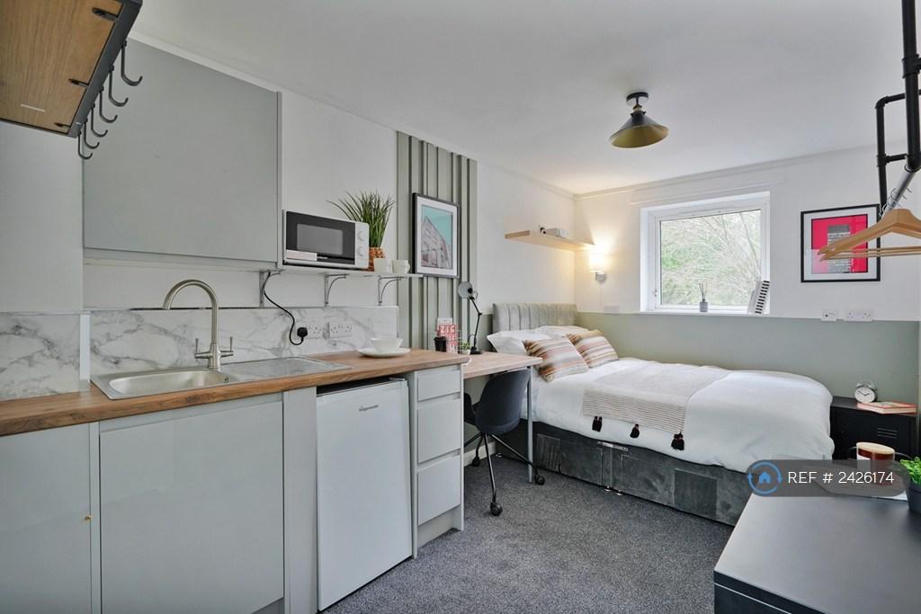 Studio Room 4 With Kitchenette