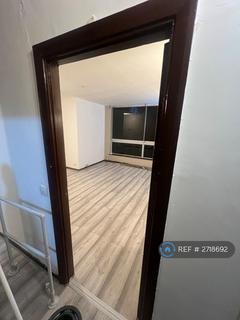 1 bedroom in a house share to rent, Crawford Avenue, Wembley, HA0