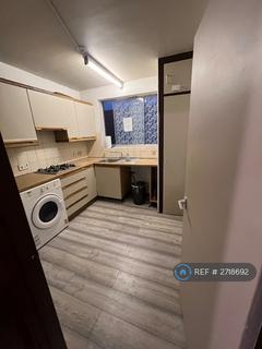 1 bedroom in a house share to rent, Crawford Avenue, Wembley, HA0