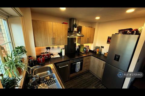 2 bedroom flat to rent, Joseph Hardcastle Close, London, SE14