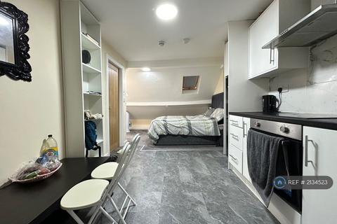 undefined, Aylcliffe Grove, Longsight, Manchester, M13