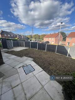 3 bedroom semi-detached house to rent, Nunnery Crescent, Catcliffe, Rotherham, S60