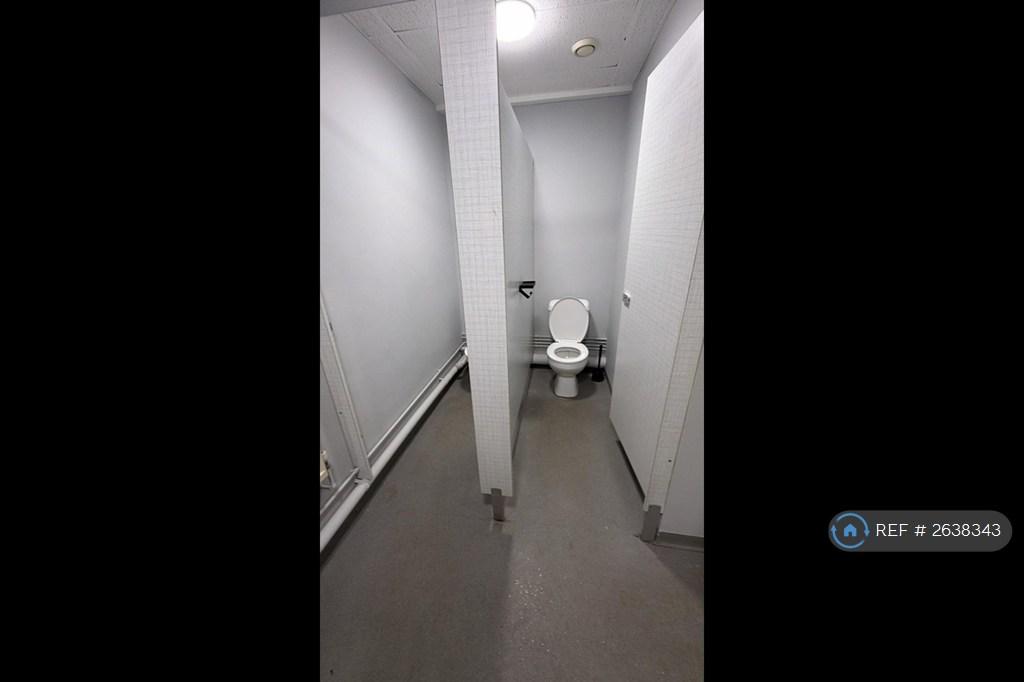 Bathroom 1st Floor