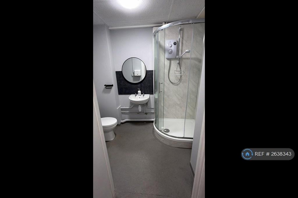 Bathroom 1st Floor