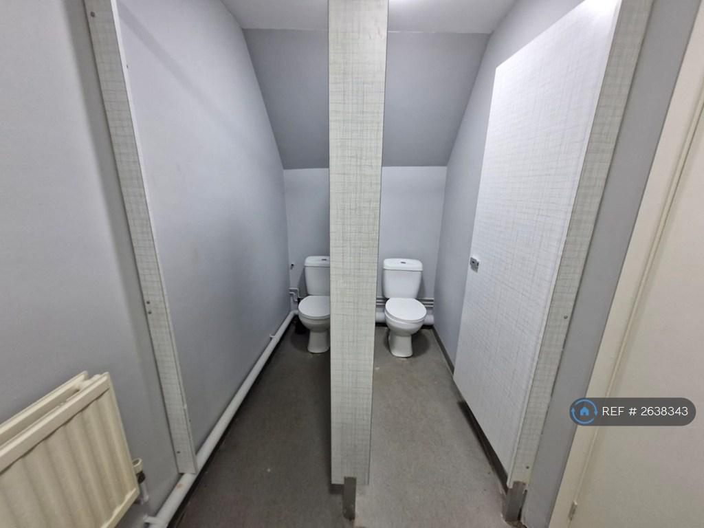 Bathroom 2nd Floor