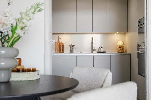 3 bedroom apartment to rent, St. John's Wood Road, London, NW8