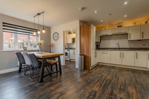 4 bedroom detached house for sale, Royal Wilding Place, Holmer, Hereford, HR1