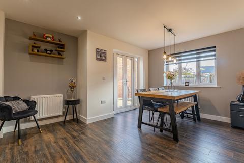 4 bedroom detached house for sale, Royal Wilding Place, Holmer, Hereford, HR1
