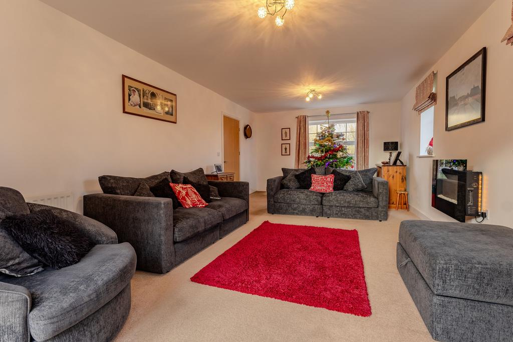 Living Room (2)