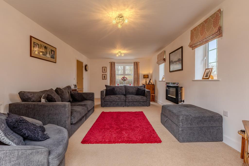 Living Room (new) (2)