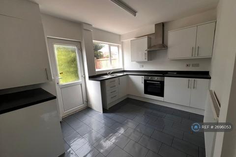 3 bedroom terraced house to rent, Guardhouse Road, Coventry, CV6