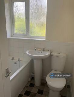 3 bedroom terraced house to rent, Guardhouse Road, Coventry, CV6
