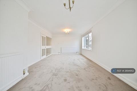 2 bedroom flat to rent, Greenacres, London, N3