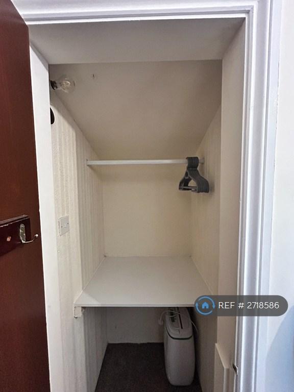 Wardobe Cupboard