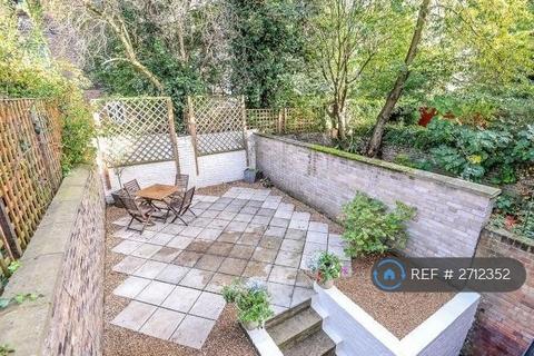 2 bedroom flat to rent, Medina Road, London, N7