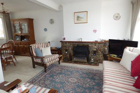 undefined, Kennington Close Killay Swansea Sa2 7ef