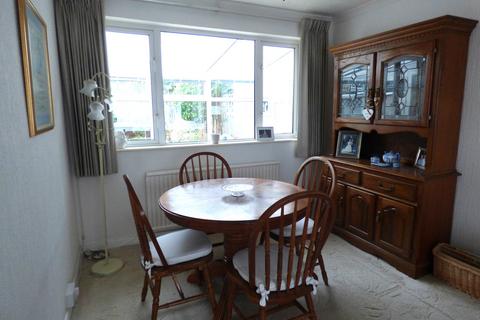 undefined, Kennington Close Killay Swansea Sa2 7ef