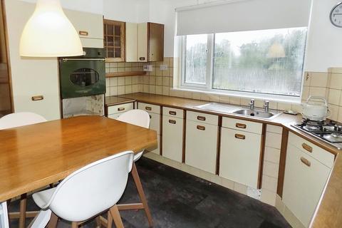 undefined, Elm Crescent, Bridgend, CF31