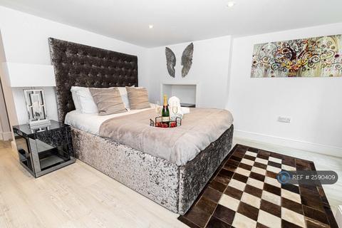 1 bedroom flat to rent, Approach Road, Poole, BH14