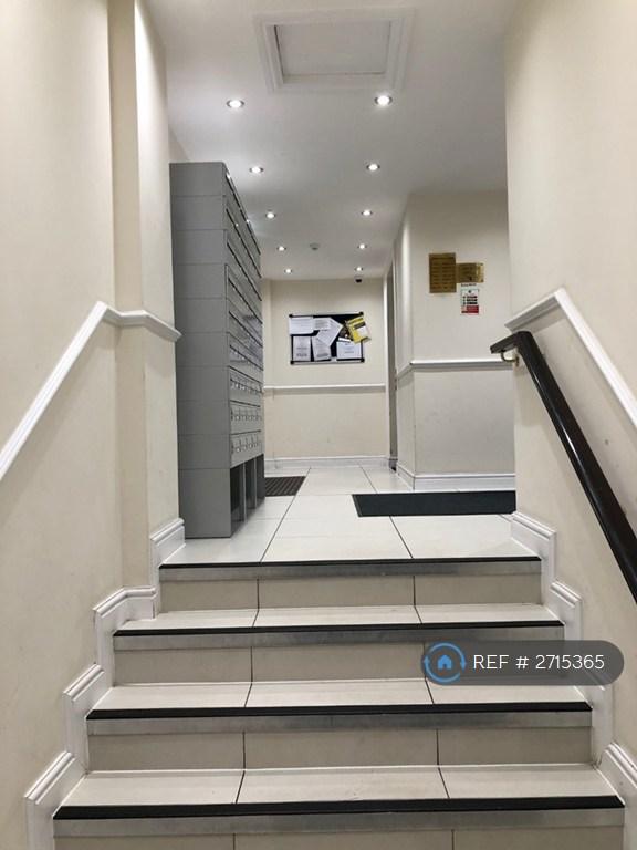 Communal Foyer