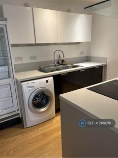 2 bedroom flat to rent, Southside, Birmingham, B5