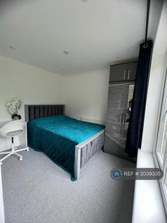 undefined, Craddocks Close, Milton Keynes, MK13
