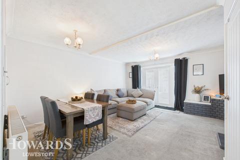 undefined, Stirling Close, Lowestoft
