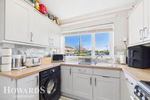 undefined, Stirling Close, Lowestoft