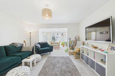undefined, Pascal Mews, Oakgrove, Milton Keynes