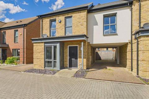 undefined, Pascal Mews, Oakgrove, Milton Keynes