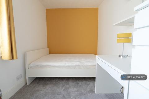 5 bedroom terraced house to rent, Avenue Road, Southampton, SO14