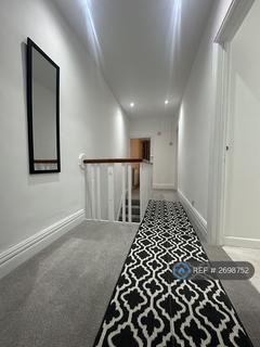 3 bedroom semi-detached house to rent, Pool Street, Southport, PR9