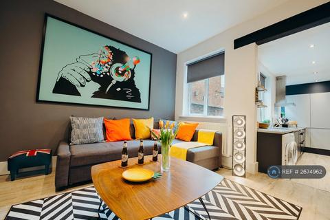 6 bedroom terraced house to rent, Kirby Road, Leicester, LE3