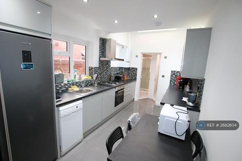 undefined, Grange Avenue, Reading, RG6