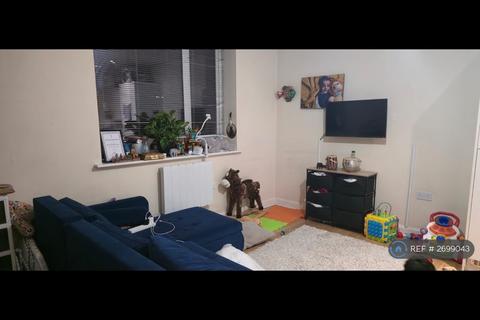 undefined, Lowry Court, Harrow, HA3