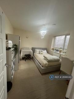 undefined, Lowry Court, Harrow, HA3