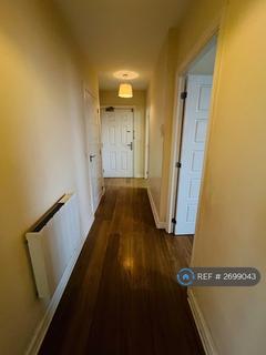 2 bedroom flat to rent, Lowry Court, Harrow, HA3