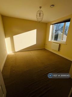 2 bedroom flat to rent, Lowry Court, Harrow, HA3