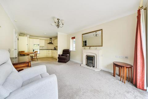 2 bedroom retirement property for sale, Knightwood Mews, Valley Park, Chandler's Ford