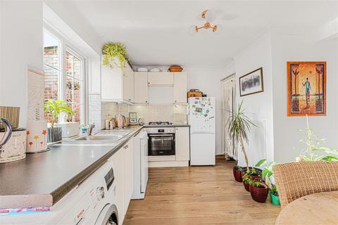 3 bedroom terraced house for sale, Elizabeth Road, Bishop's Stortford CM23