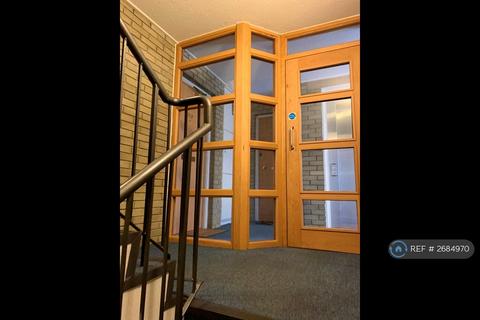 2 bedroom flat to rent, Riverside Drive, Aberdeen, AB11