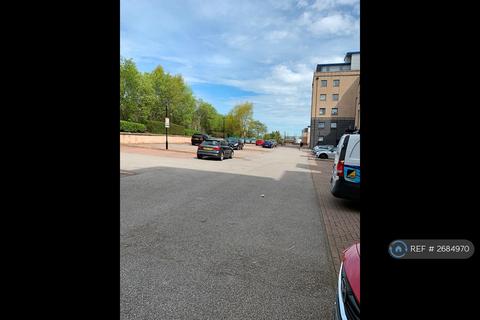 2 bedroom flat to rent, Riverside Drive, Aberdeen, AB11