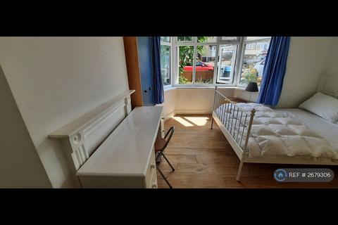 undefined, The Ridgeway, London, NW9