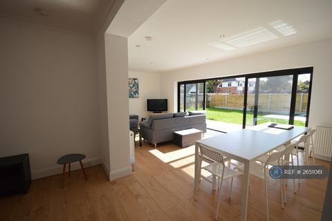 undefined, Greenwood Road, Bournemouth, BH9