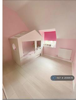 4 bedroom terraced house to rent, Featherwood Avenue, Newcastle Upon Tyne, NE15