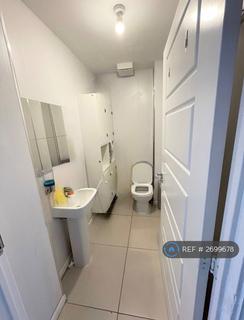 4 bedroom terraced house to rent, Featherwood Avenue, Newcastle Upon Tyne, NE15