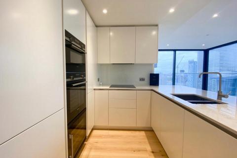 2 bedroom apartment to rent, South Quay Plaza, London, E14